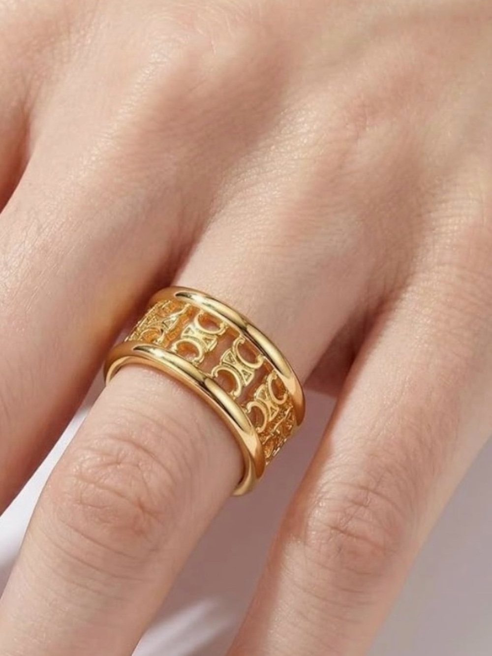 🆕 CELINE Italy Gold Cuff Ring - Picture 3 of 7